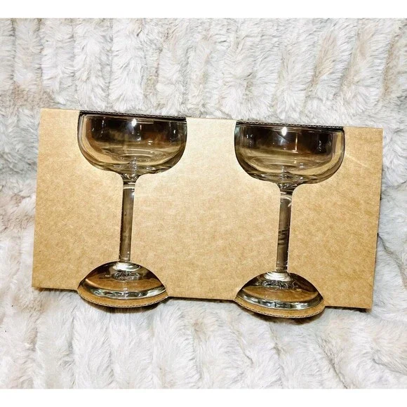 Bullseye’s Playground Coupe Glasses 2 Pack - Clear - New - Picture 3 of 3